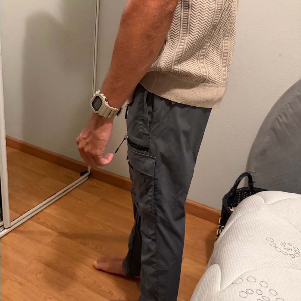 H&M cargo pants - Picture 8 of 11